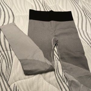 Aerie color block leggings grey